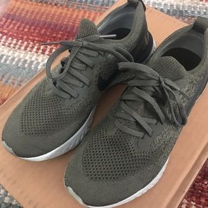 Nike Epic React Olive Fly Knits Running Shoes 8.5